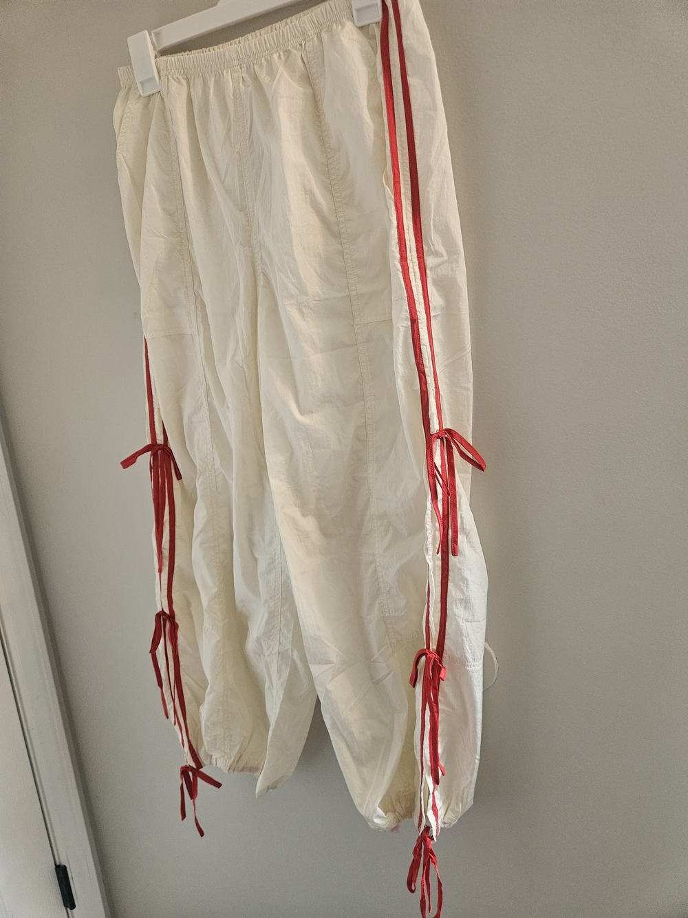 Daily Practice Bowline Parachute Pants - Picture 2 of 9